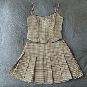 White Fox Boutique Brown Plaid Pleated Mini Skirt & Crop Top XS/S